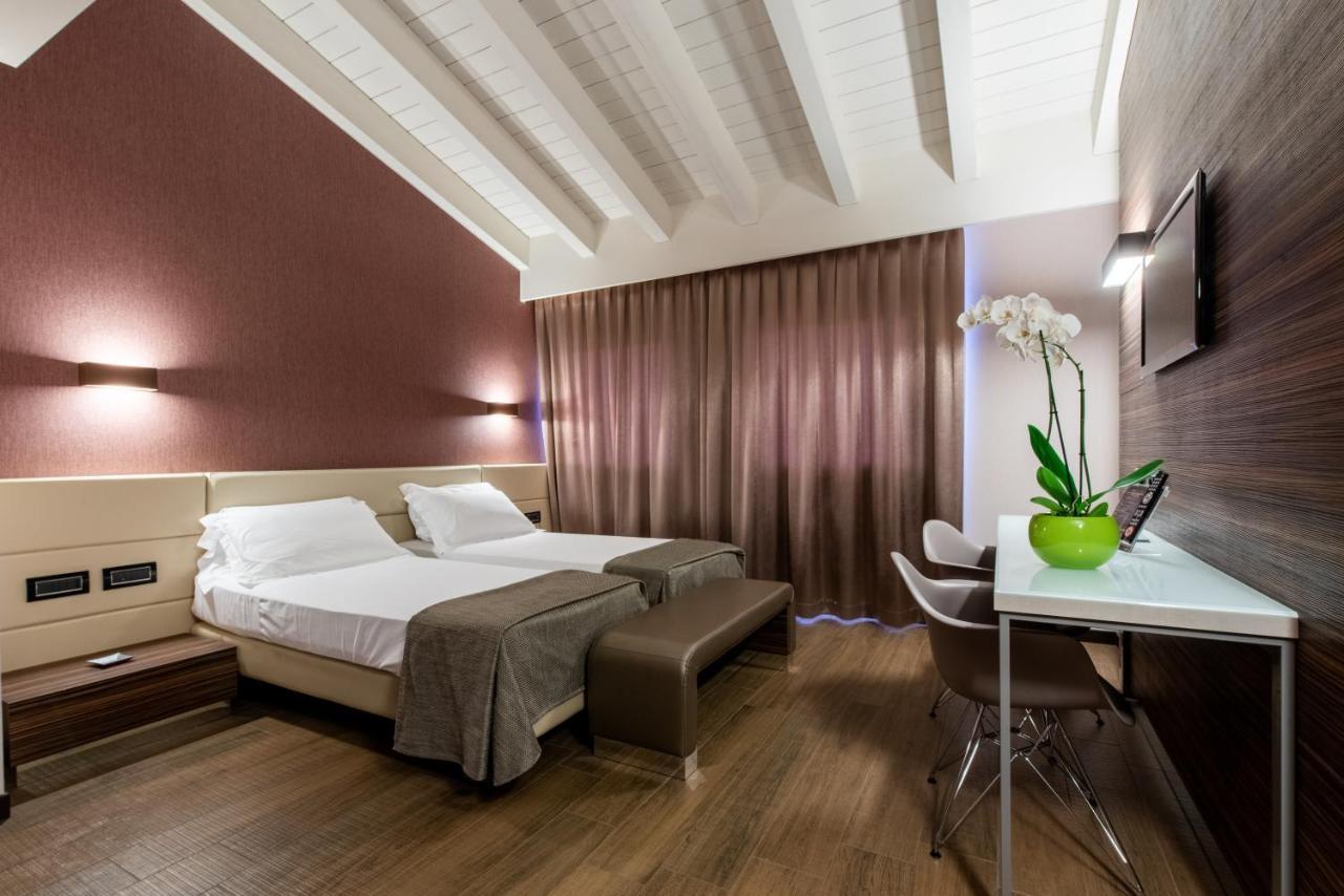 Viola Mhotel グルメッロ・デル・モンテ エクステリア 写真