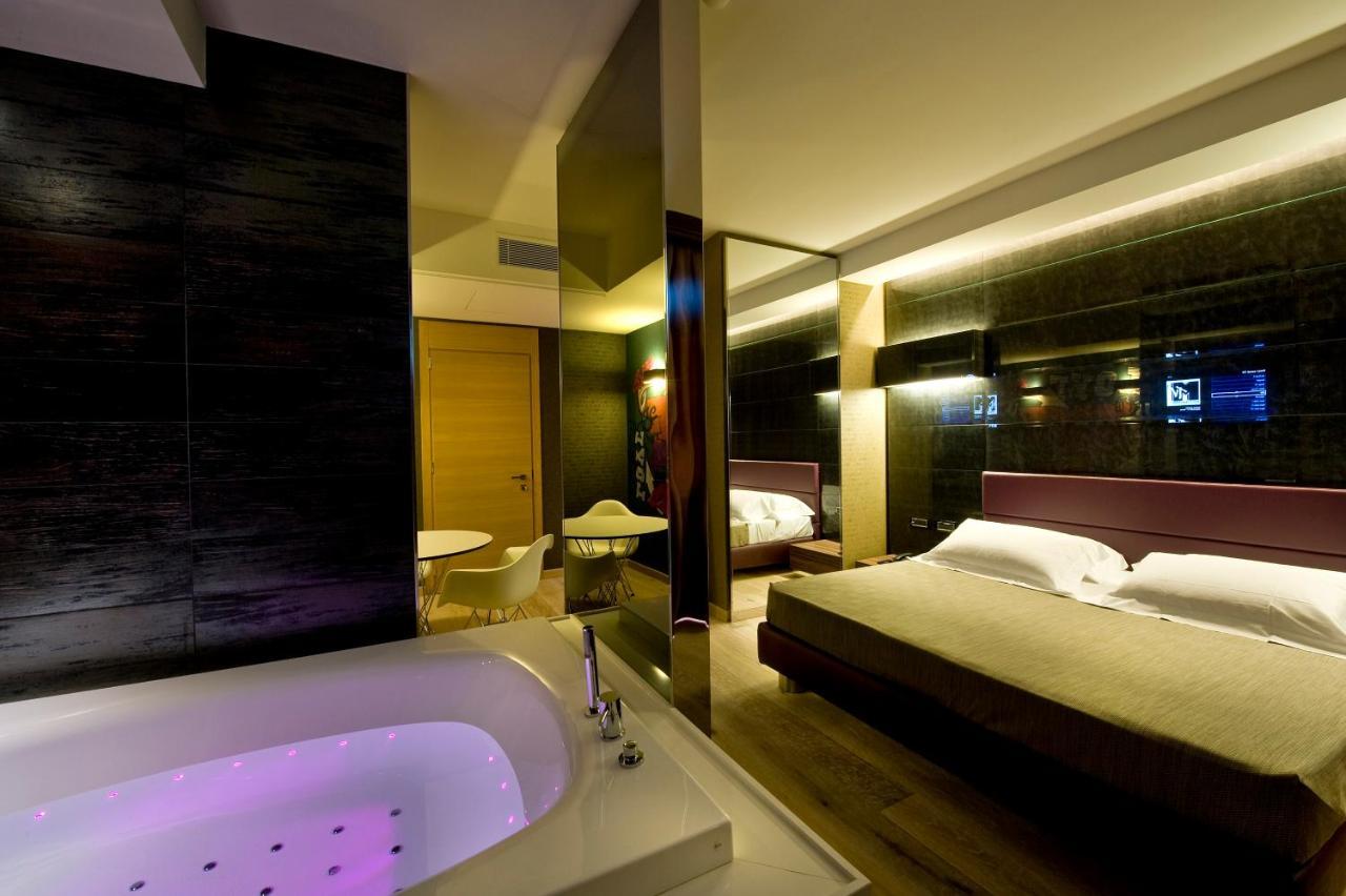 Viola Mhotel グルメッロ・デル・モンテ エクステリア 写真