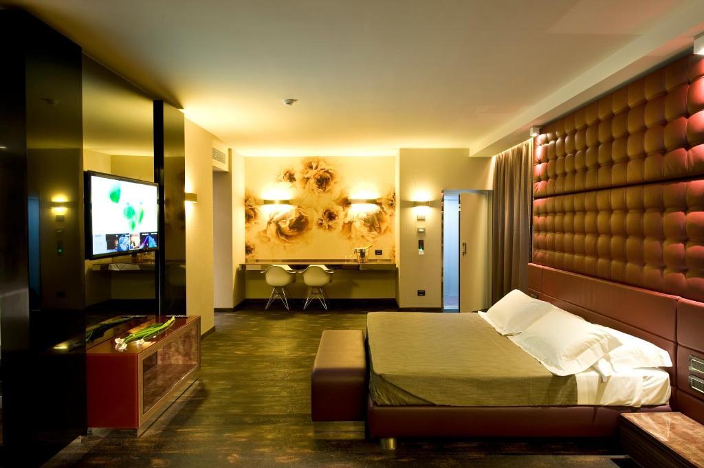 Viola Mhotel グルメッロ・デル・モンテ エクステリア 写真